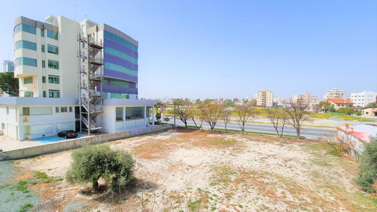 Comfy Rooms In A Shared Apartment Near Salt Lake With Internet And Netflix Larnaca Buitenkant foto